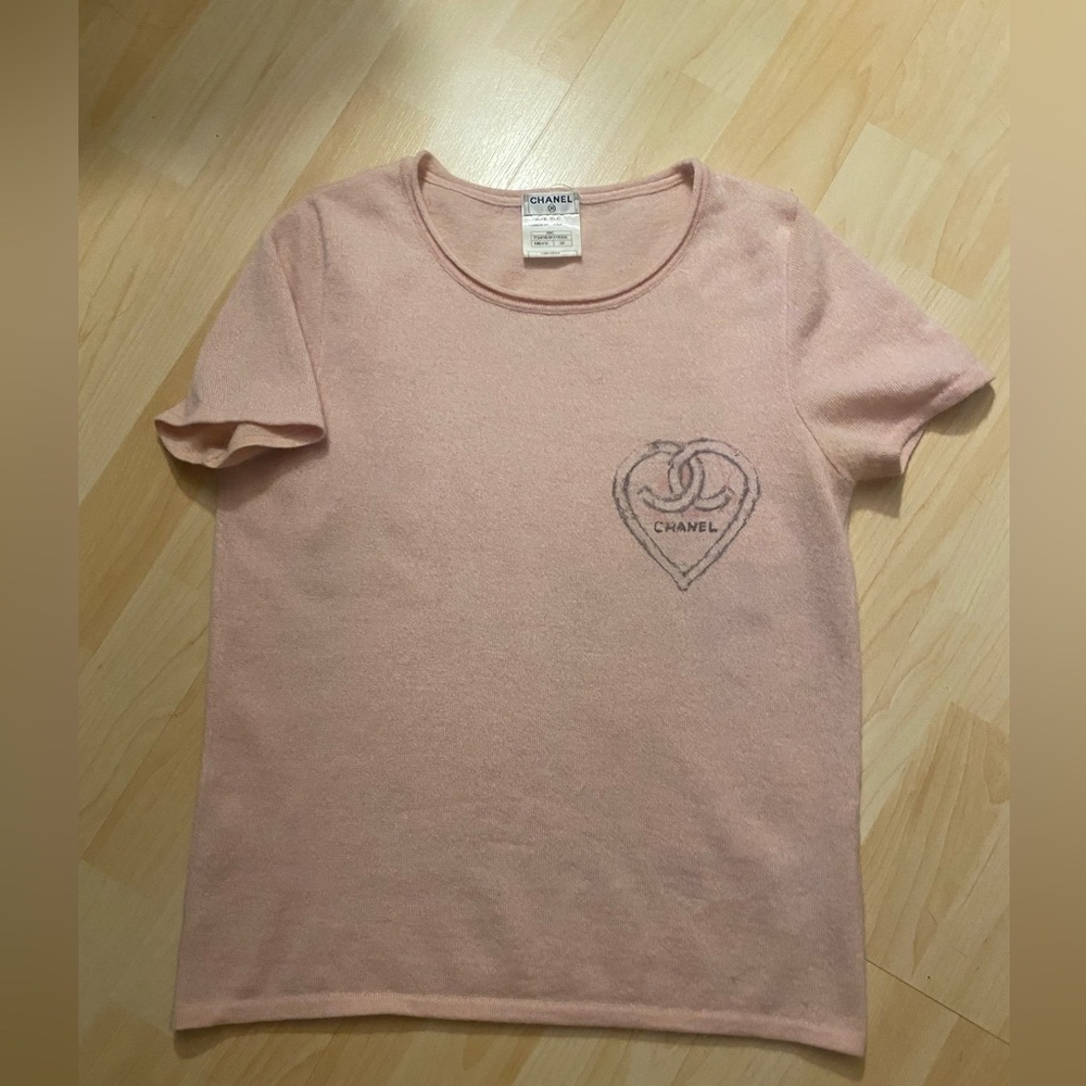Chanel vintage pink cashmere sweater - Picture 7 of 16